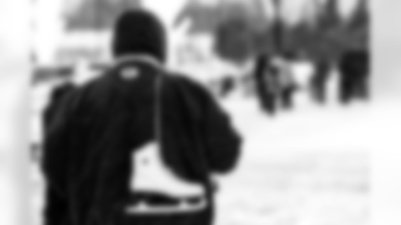 251129_Winter Jubilee Warmup_MM_1192