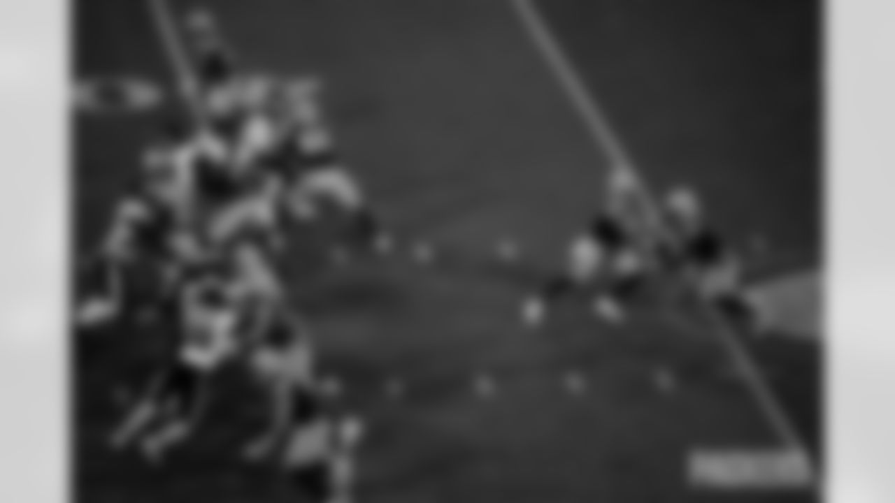 Q1_251110_WK10_Packers vs. Eagles_MM_0209