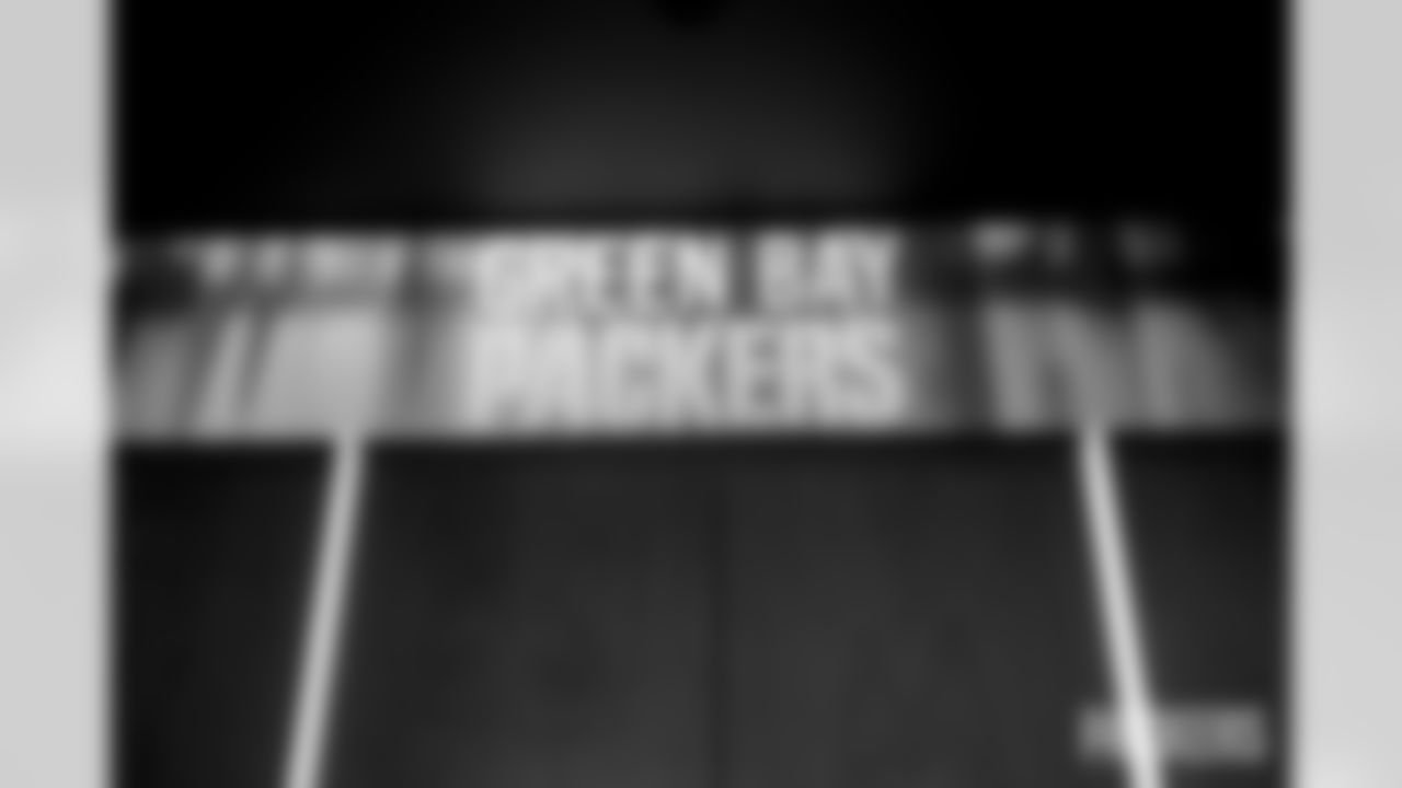250722-LockerRoom-MM-006