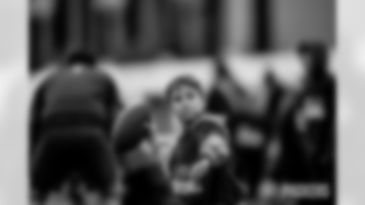 250425-USA-Football-Clinic-A-EP-035