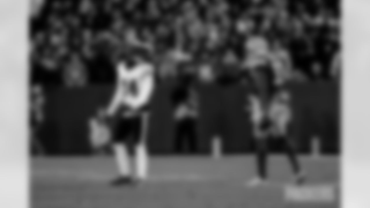 Q3_251110_WK10_Packers vs. Eagles_MM_0370