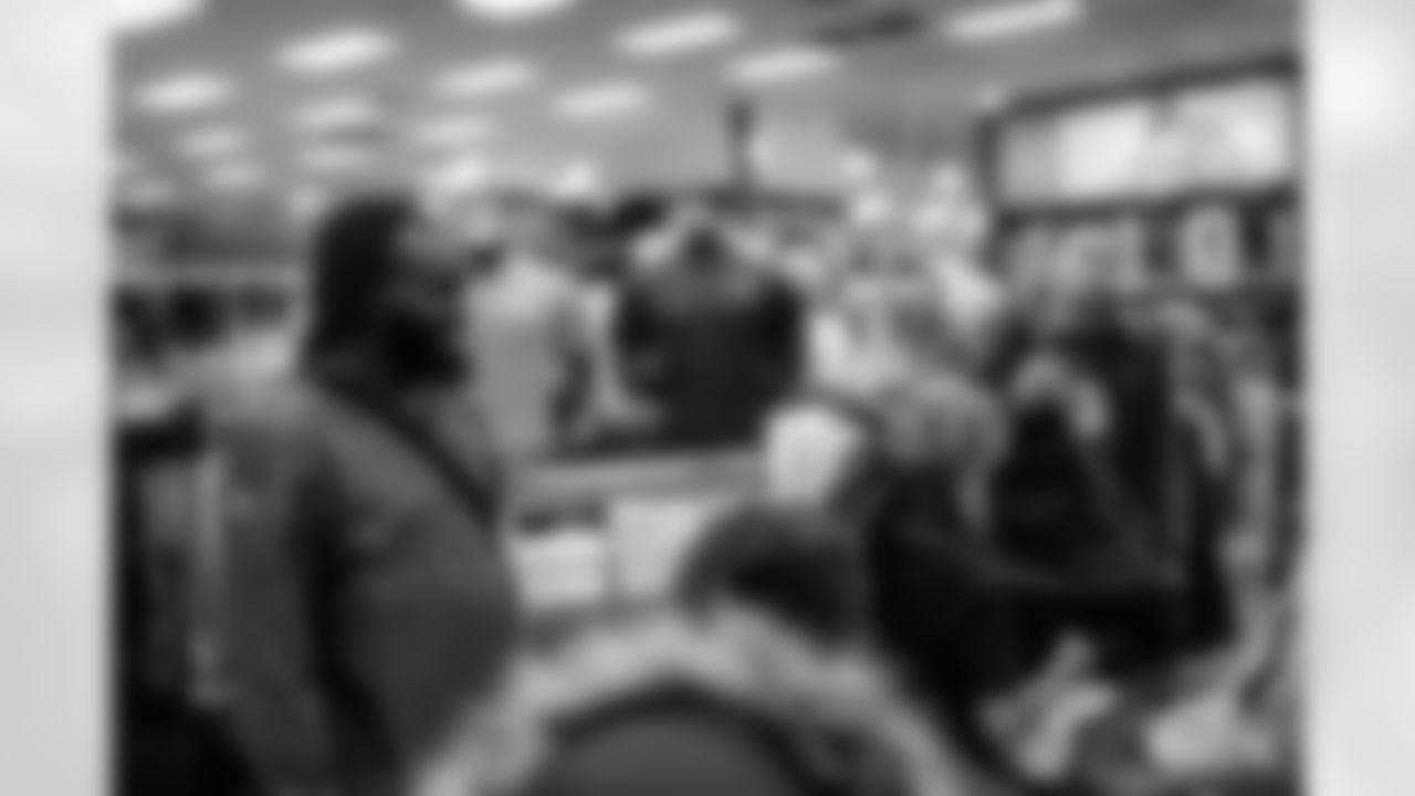 231205-ES-shoppro-31