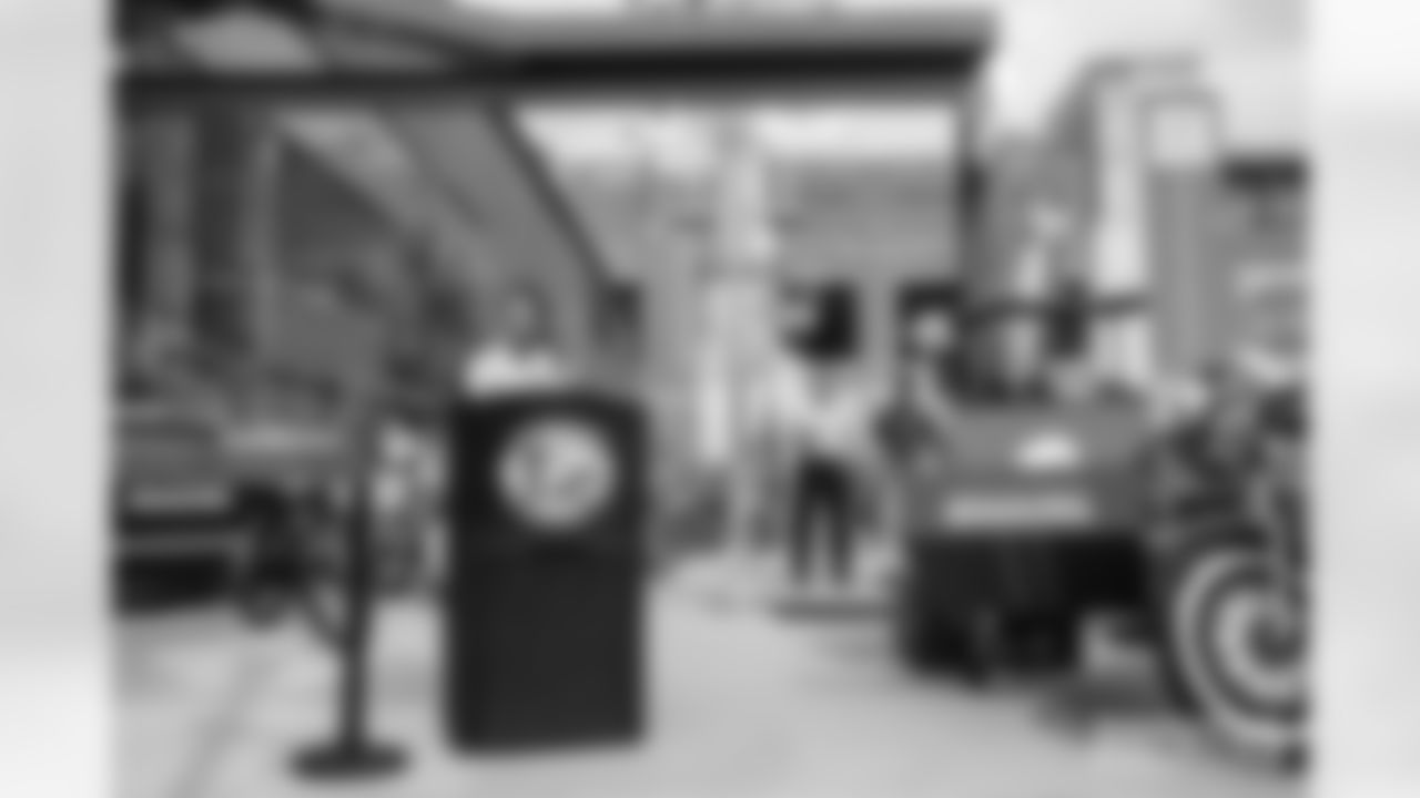 250723_Ribbon Cutting_MM_03667
