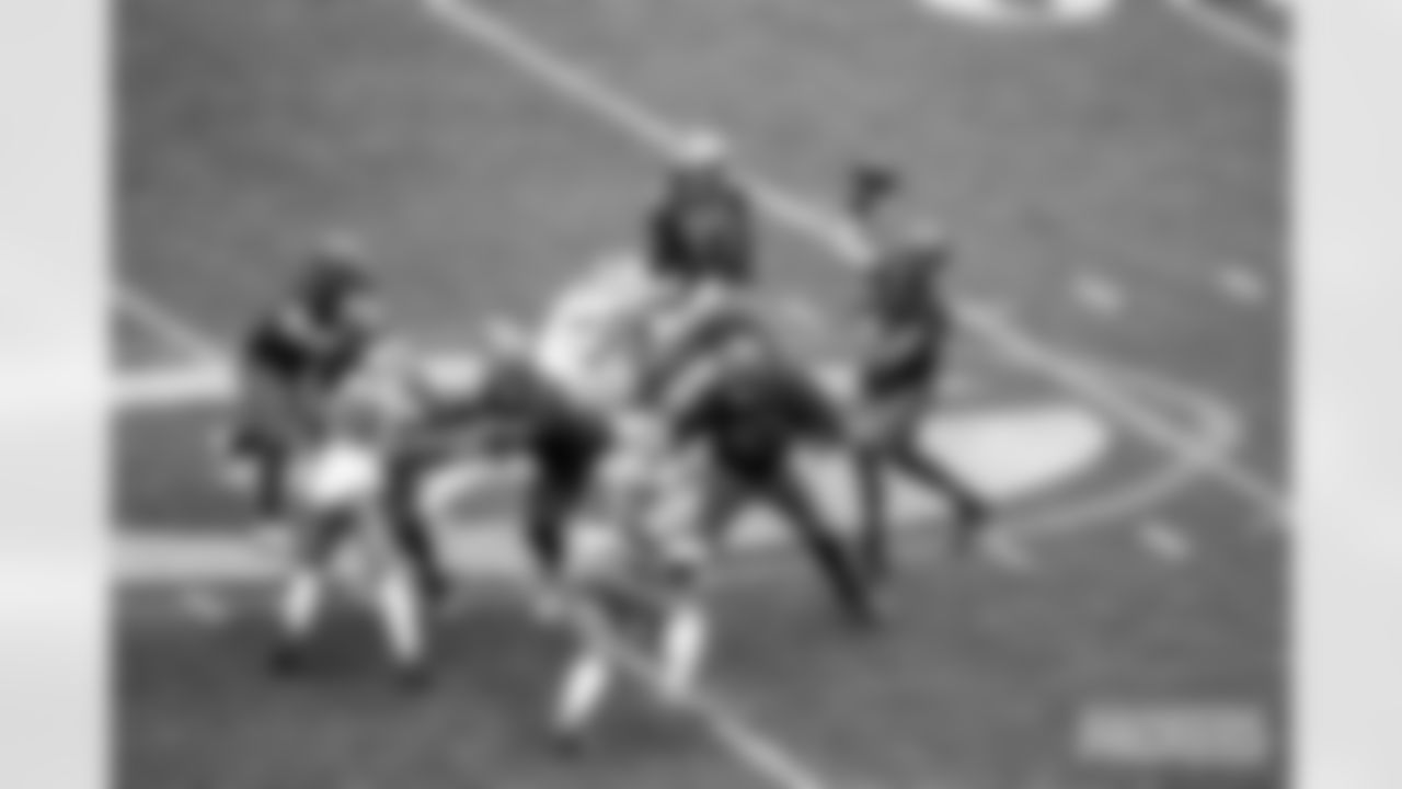 251102_WK9_Packers vs. Panthers_MM_14801