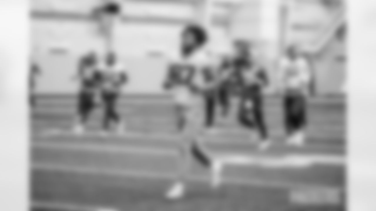 251108_Practice_ES_01912