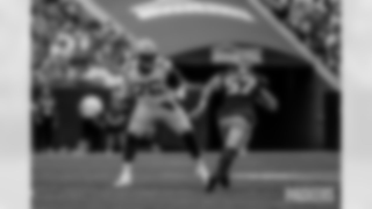250823-PS3vsSeahawks-ES-023