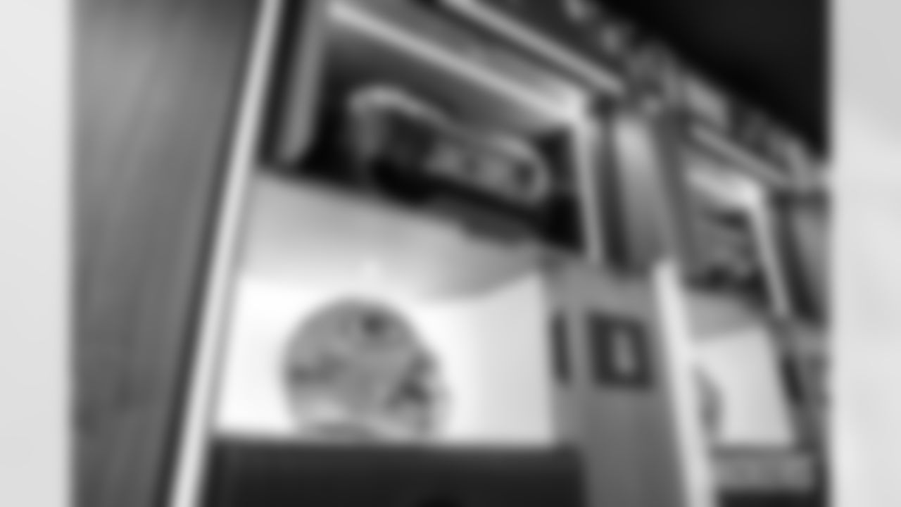 251227_Locker_Room_Equipment-20