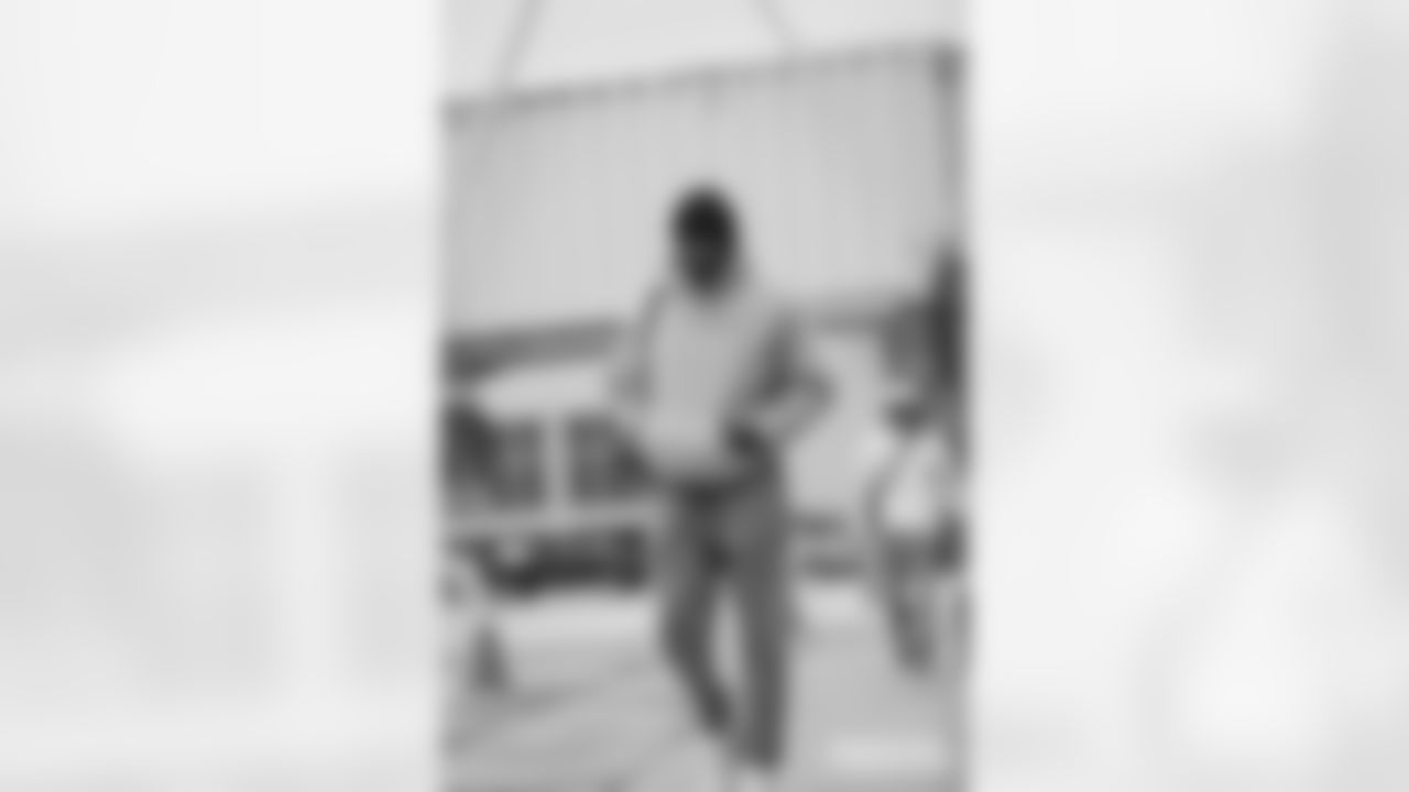 241204-departure-A-LA-053