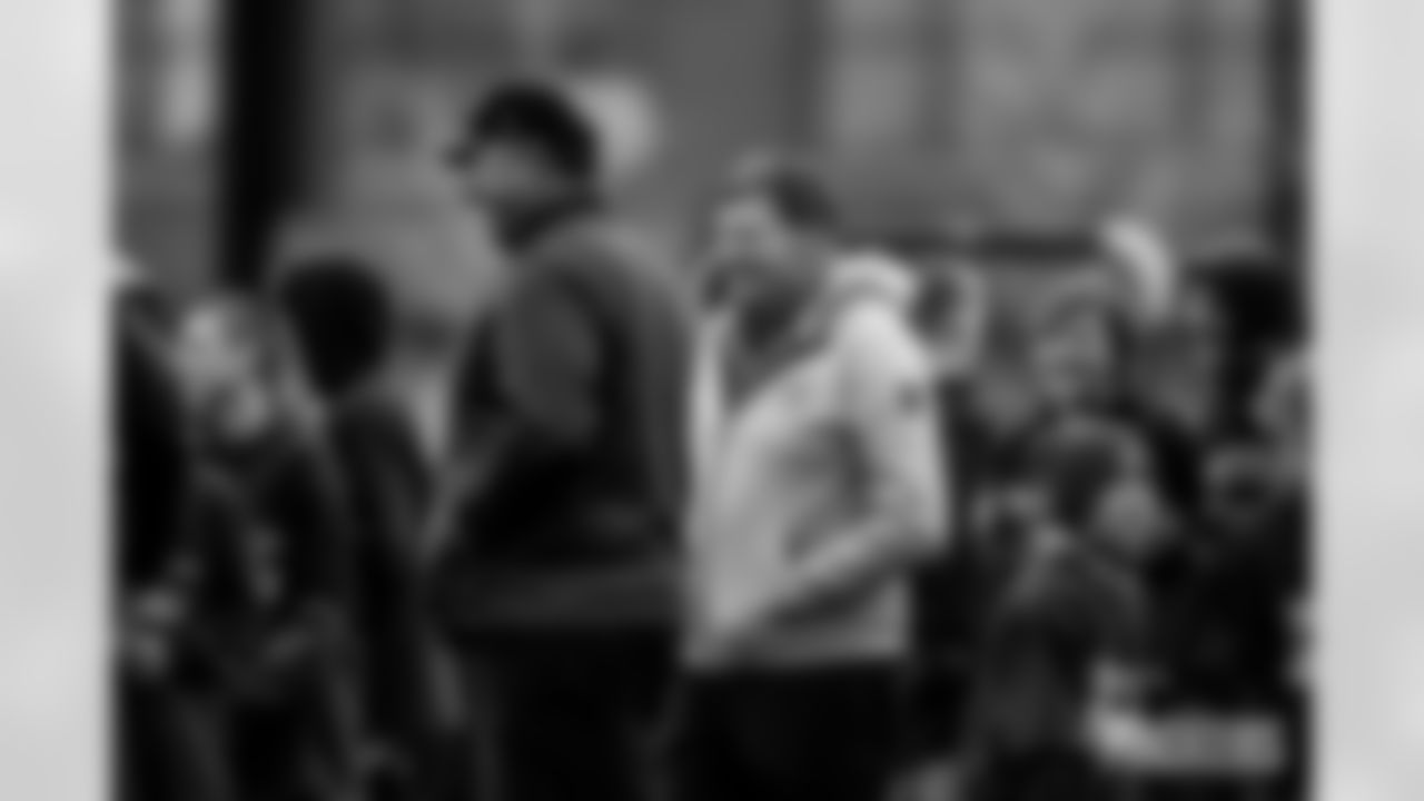 250425-USA-Football-Clinic-A-EP-033