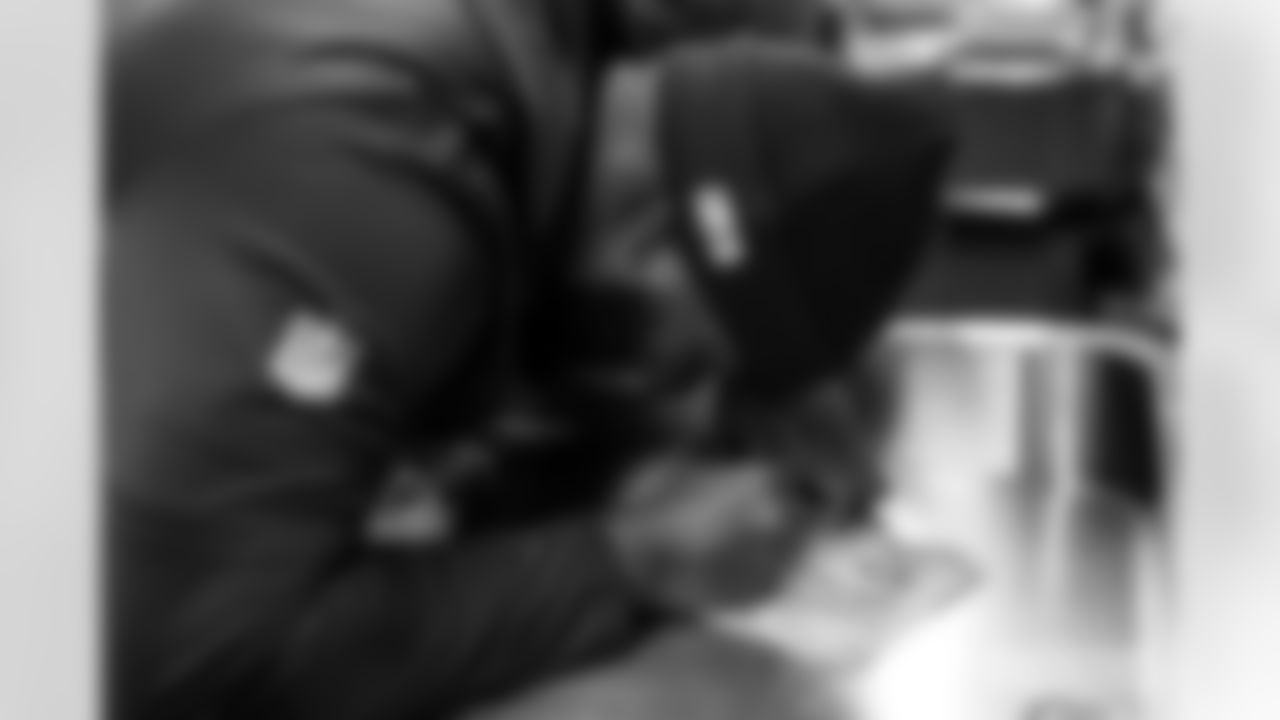 251208_Meijer Shopping_MM_0582