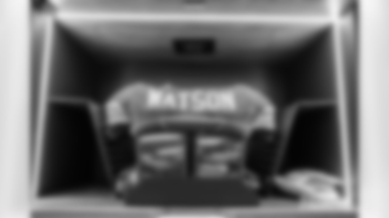 251207_Locker_Room_Equipment-33