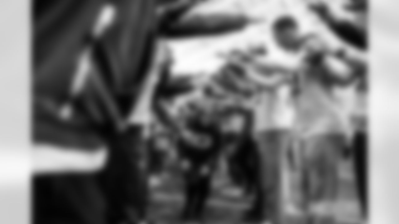 251226_Make a Wish at Practice_MM_0320