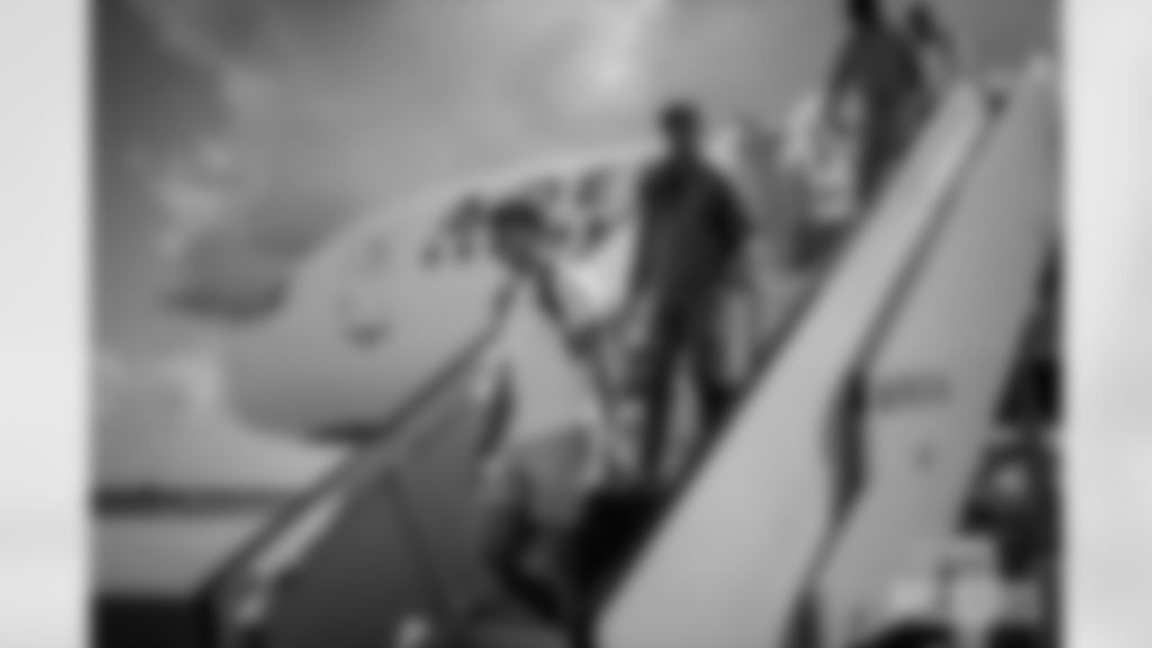 250813-arrive-in-indy-2560-20