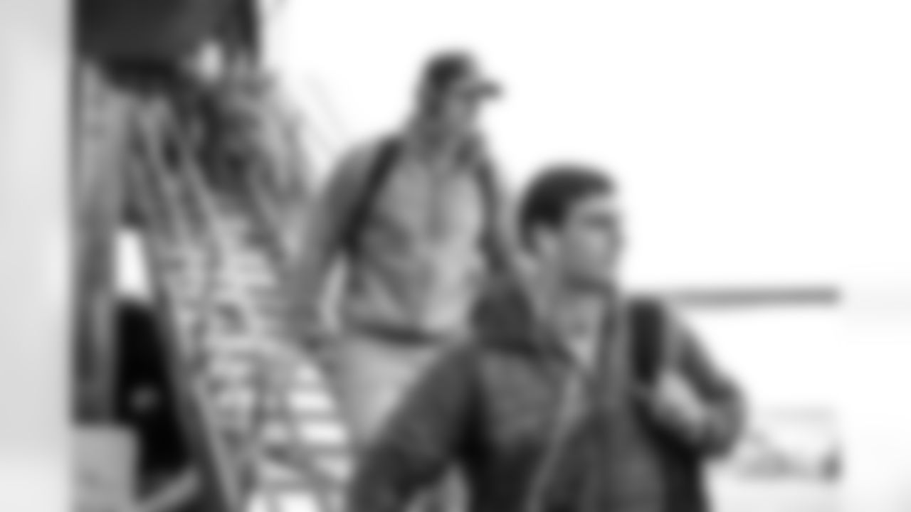 251219_Players arrive in Chicago_MM_0030