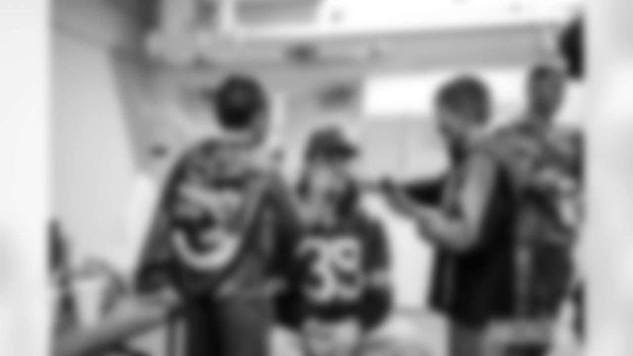 251024_Salute to Service USO Event_MM_2884