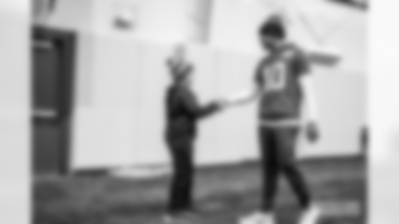 251226_Make a Wish at Practice_MM_0013