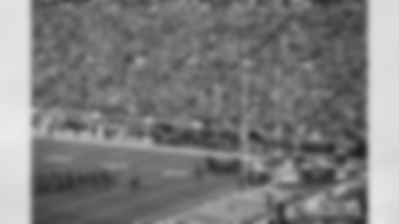 251102_WK9_Packers vs. Panthers_MM_13908