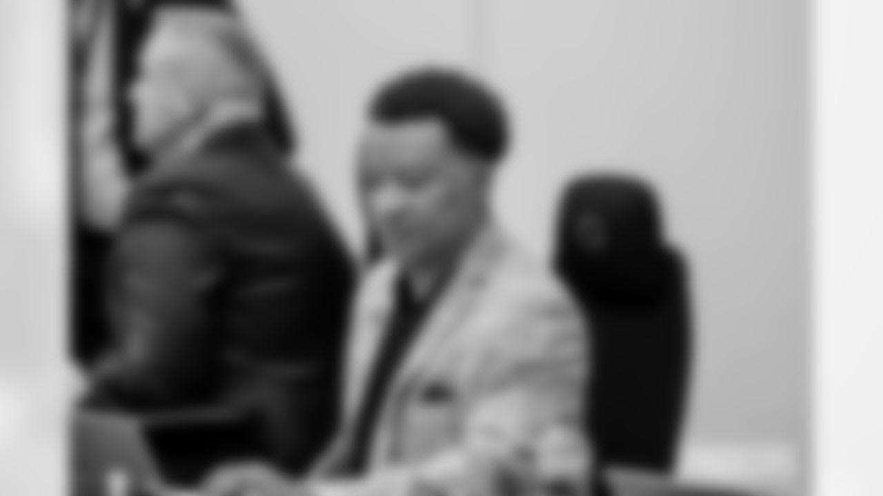 250424-Draft-Room-A-ES-001