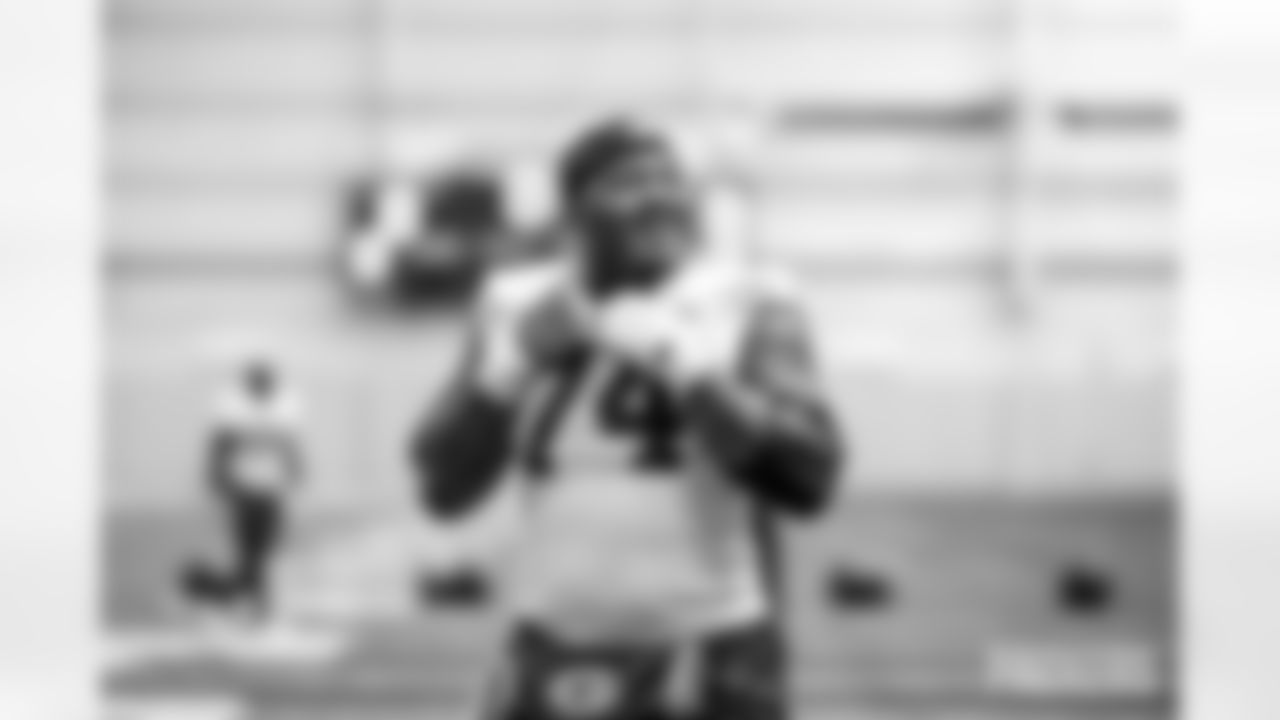 251108_Practice_ES_00996