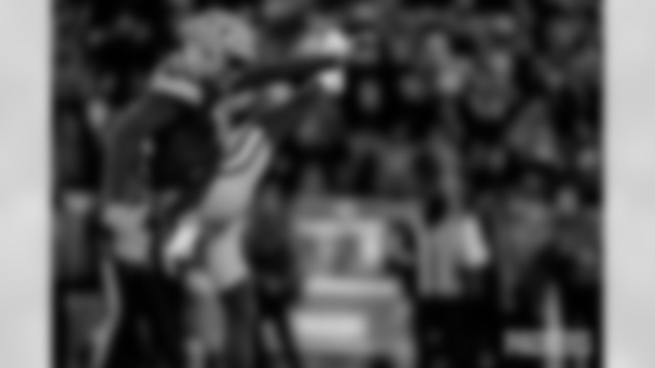 Q2_251110_WK10_Packers vs. Eagles_MM_0292