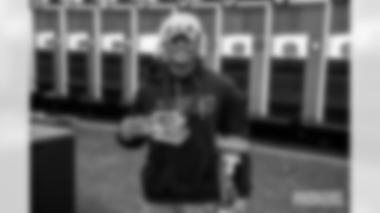 251203_Wicks_Nickelodean_Award-19