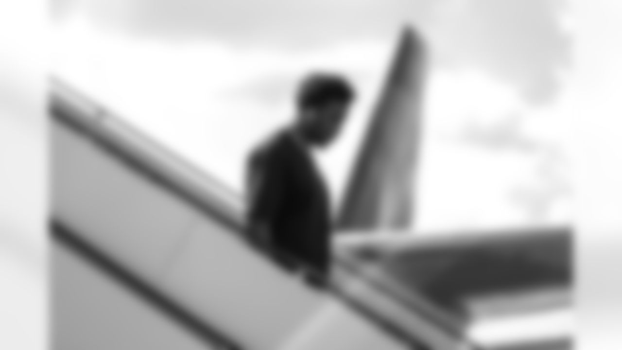 250813_Players-arrive-in-Indy_MM_00018