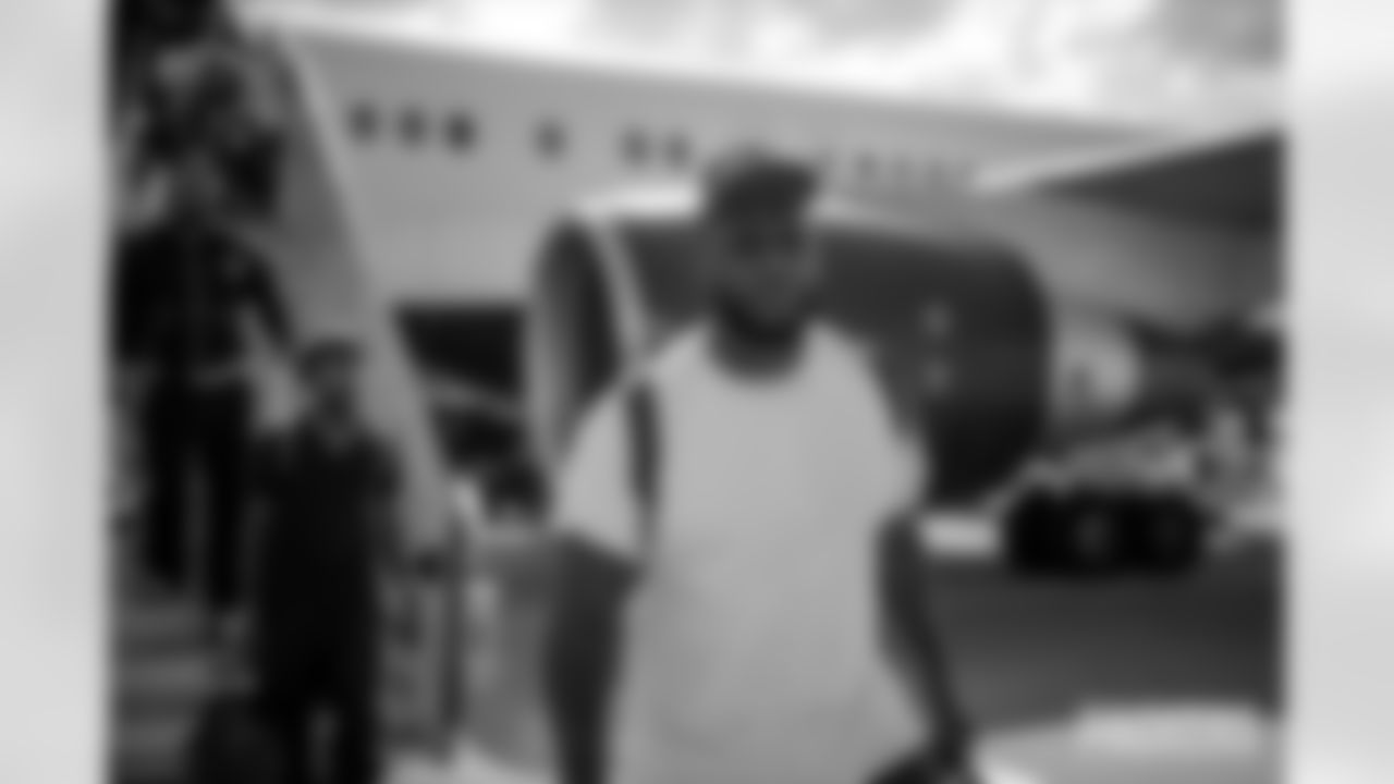 250813-arrive-in-indy-2560-4