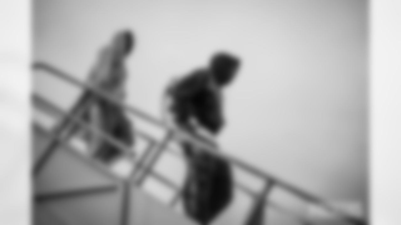 251115_Players arrive in New York_MM_0356