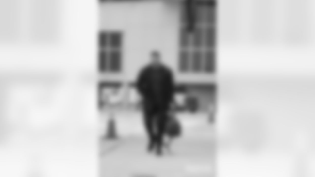 241204-departure-A-LA-071