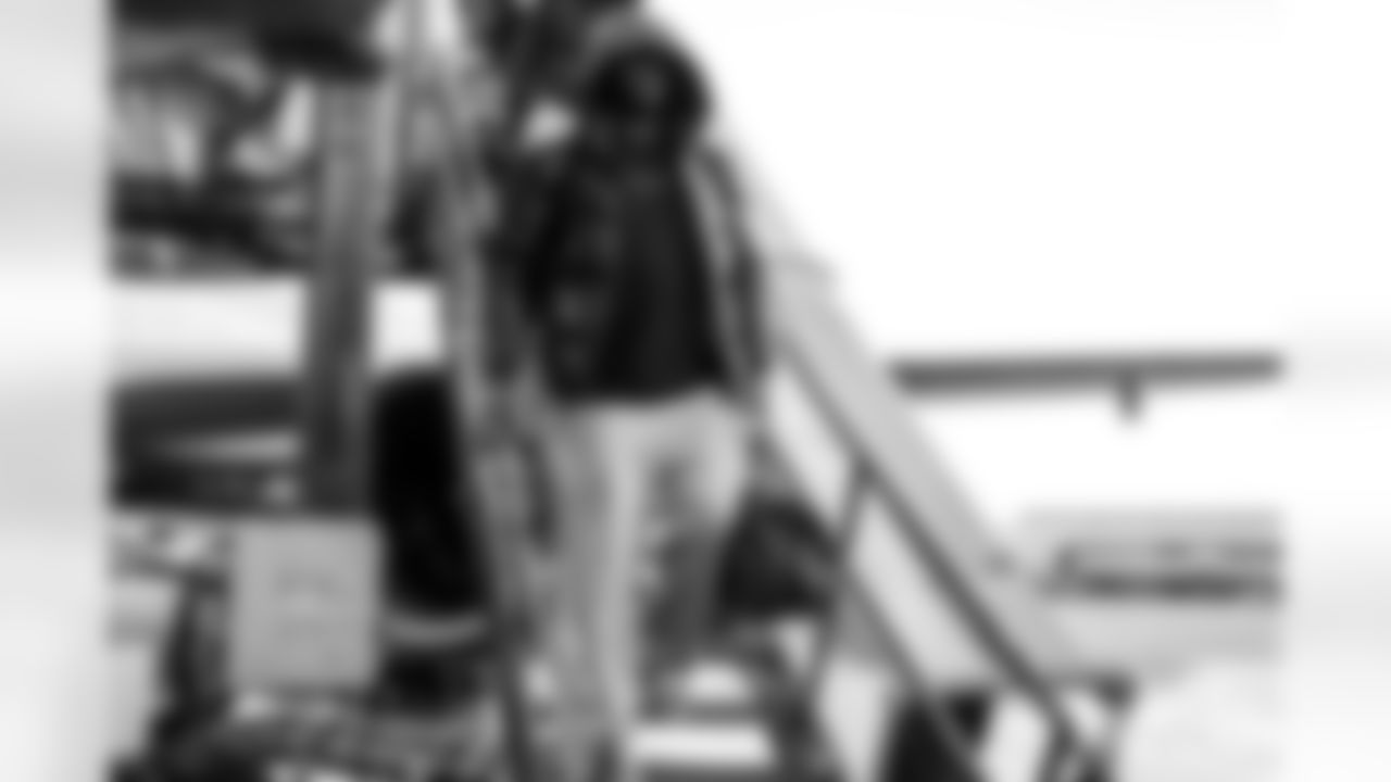 251219_Players arrive in Chicago_MM_0062