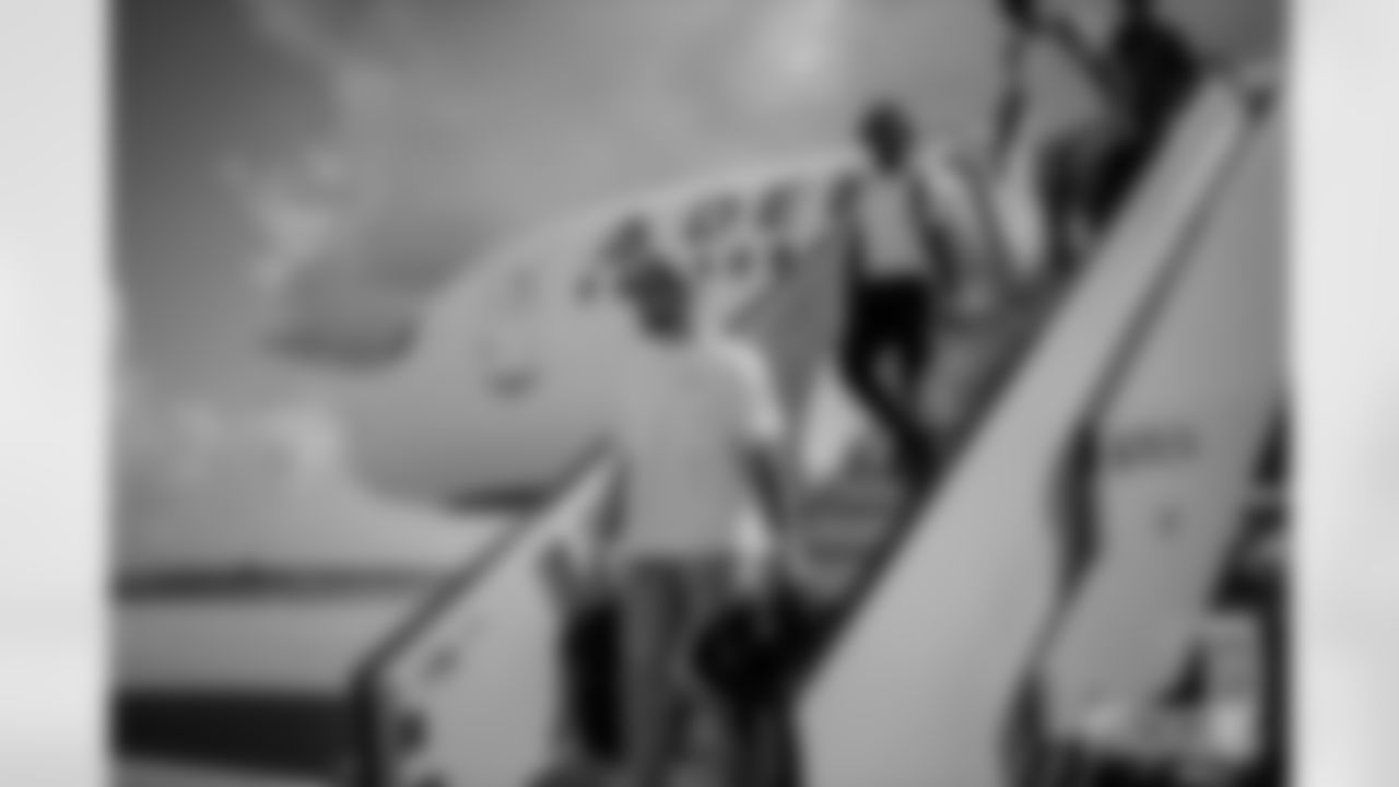 250813-arrive-in-indy-2560-18