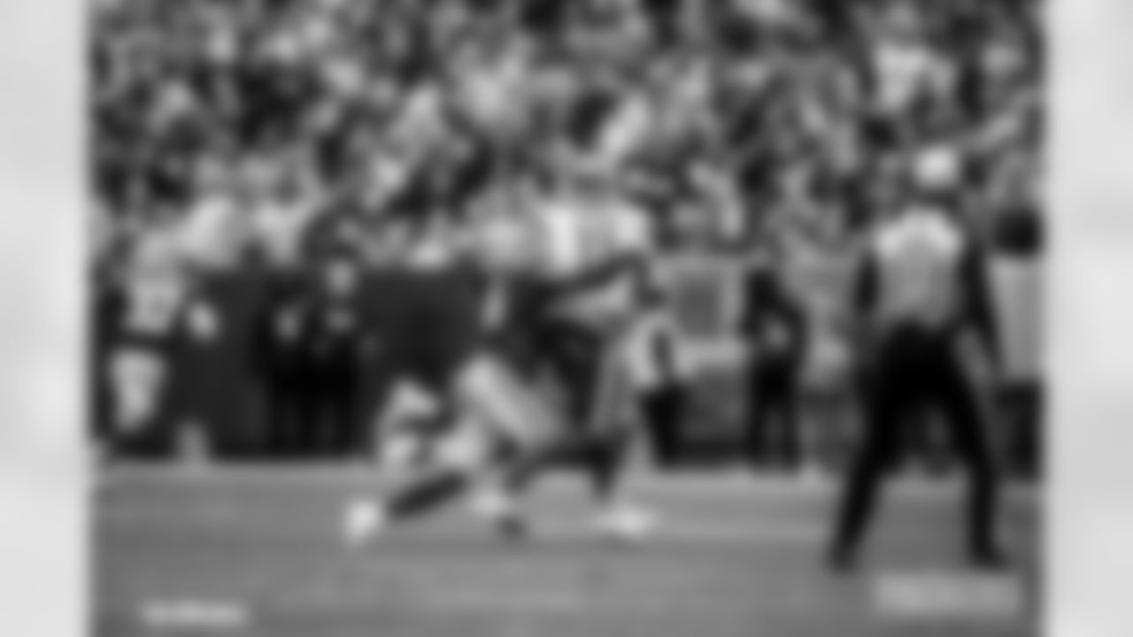 packers-rams-final-batch-1-siegle017