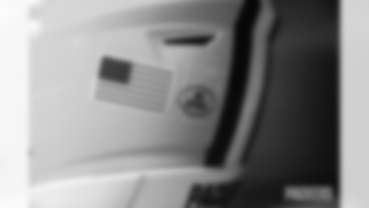 240120-locker-room-photos-batch-1-hudy19