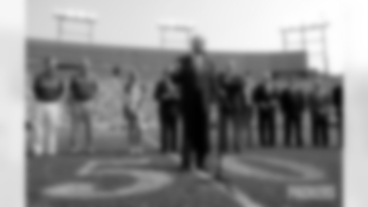 AP Photo-Mike Roemer-3