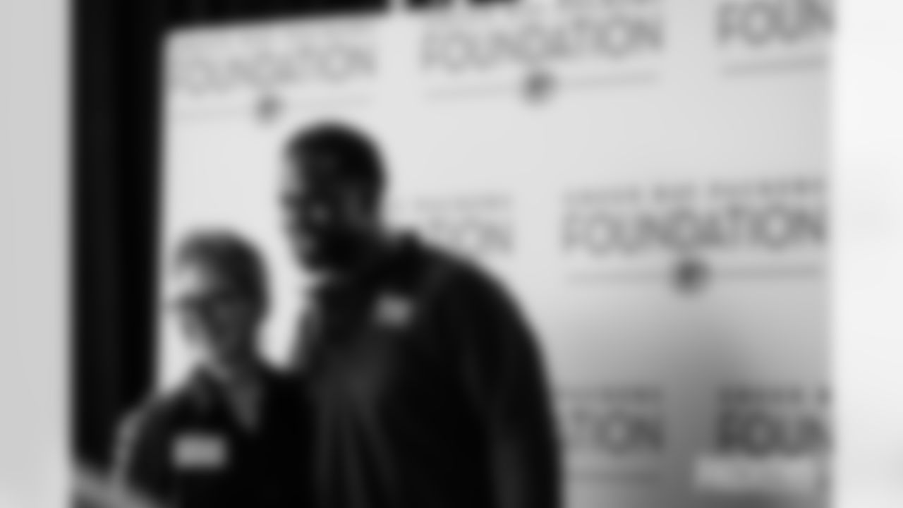 251217_Grant Recipient Luncheon_MM_0016