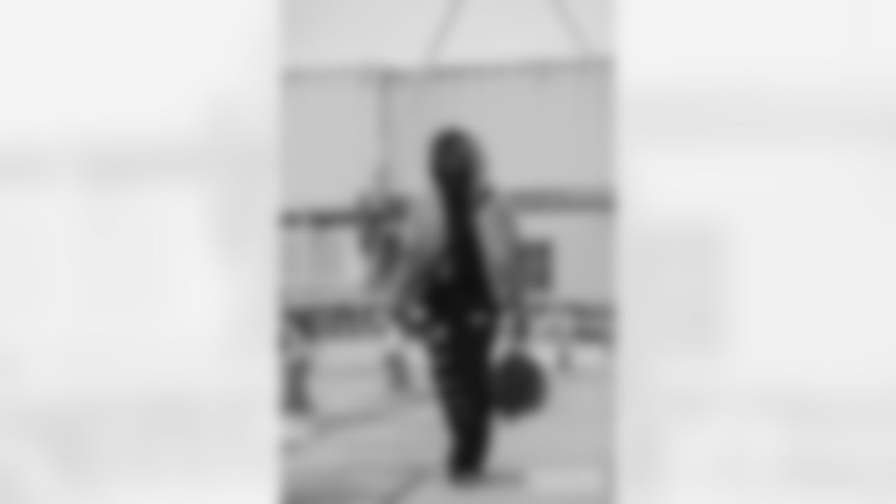241204-departure-A-LA-052