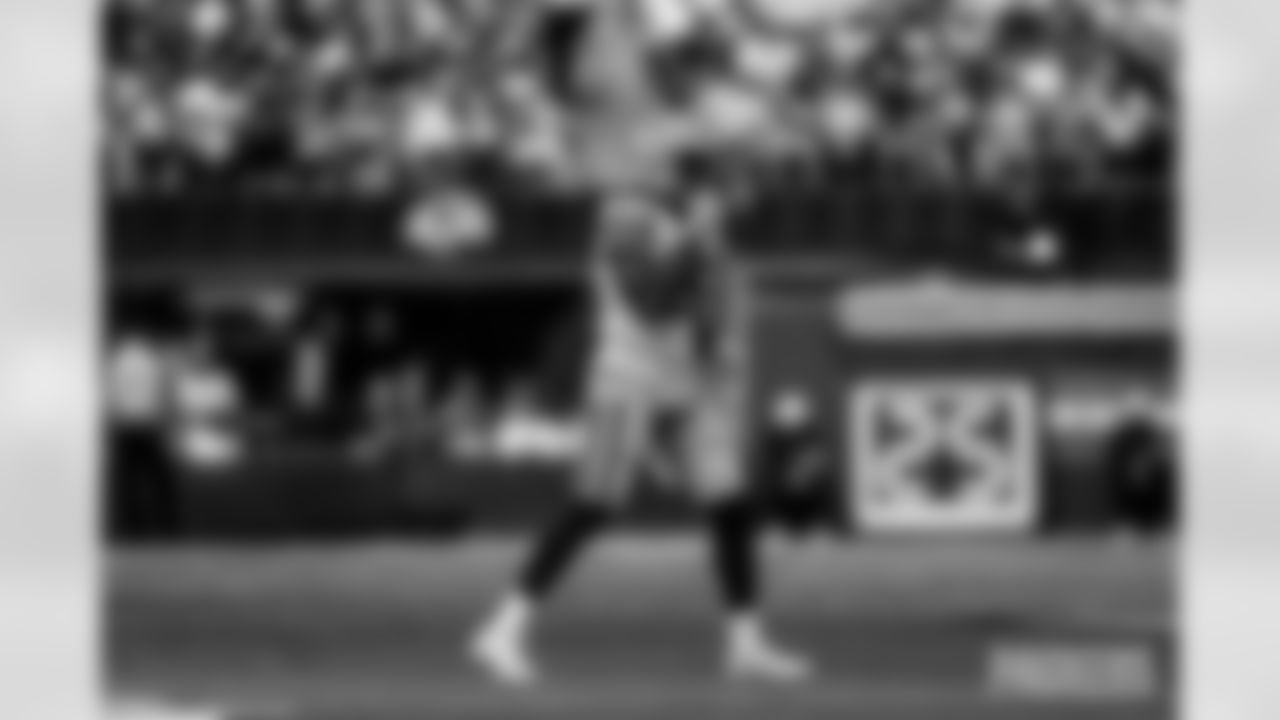 packers-rams-game-B-EP-003