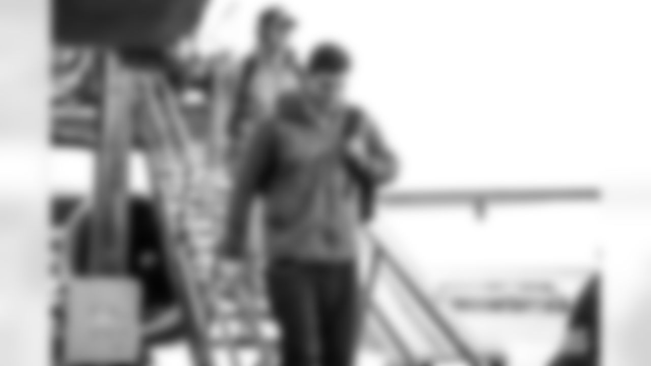 251219_Players arrive in Chicago_MM_0022