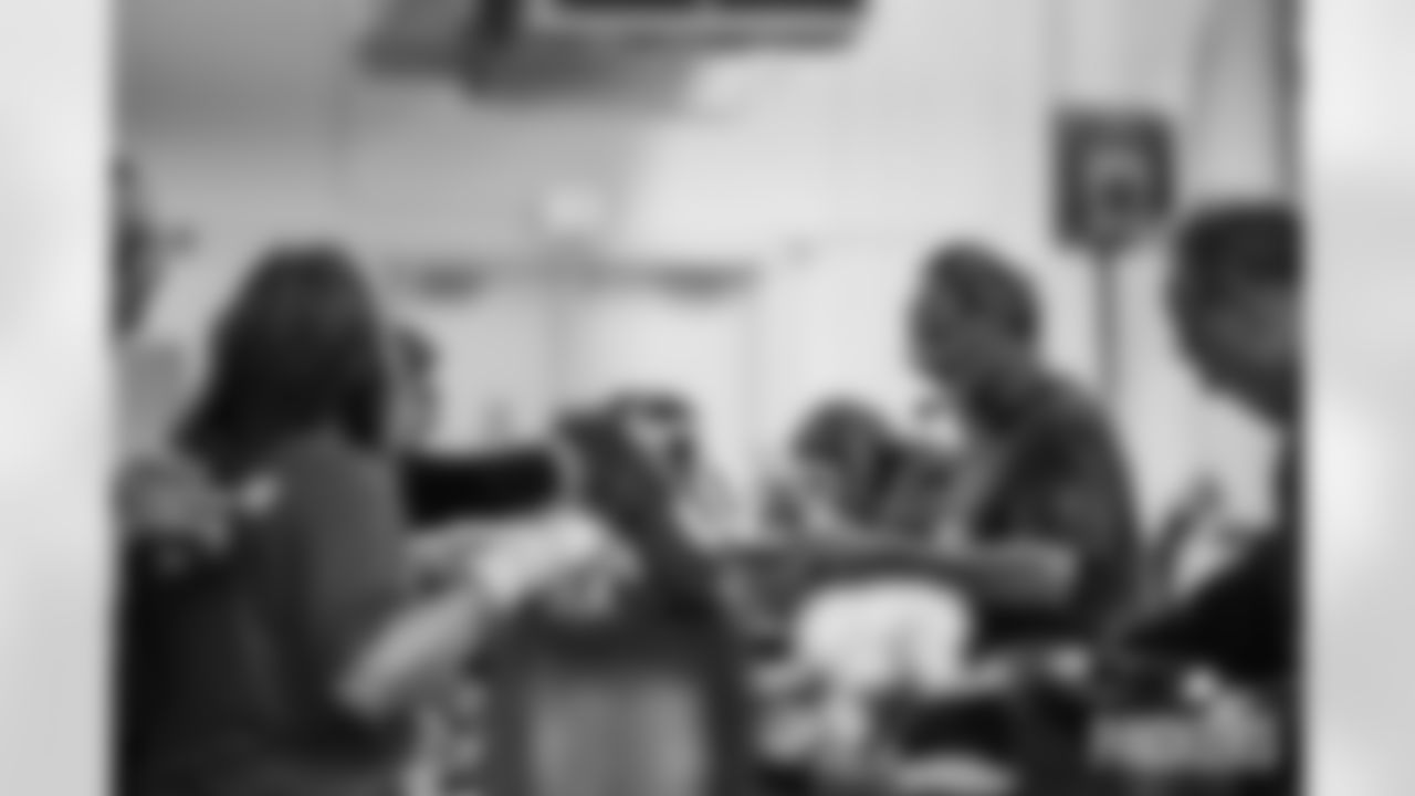 251024_Salute to Service USO Event_MM_0739