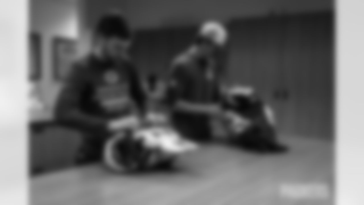 251123_WK12_LOCKER_ROOM_EQUIPMENT-34