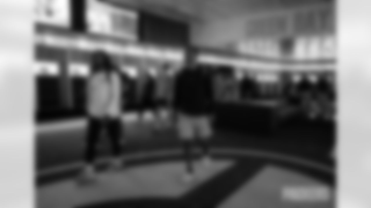250722-locker-room-ES-016