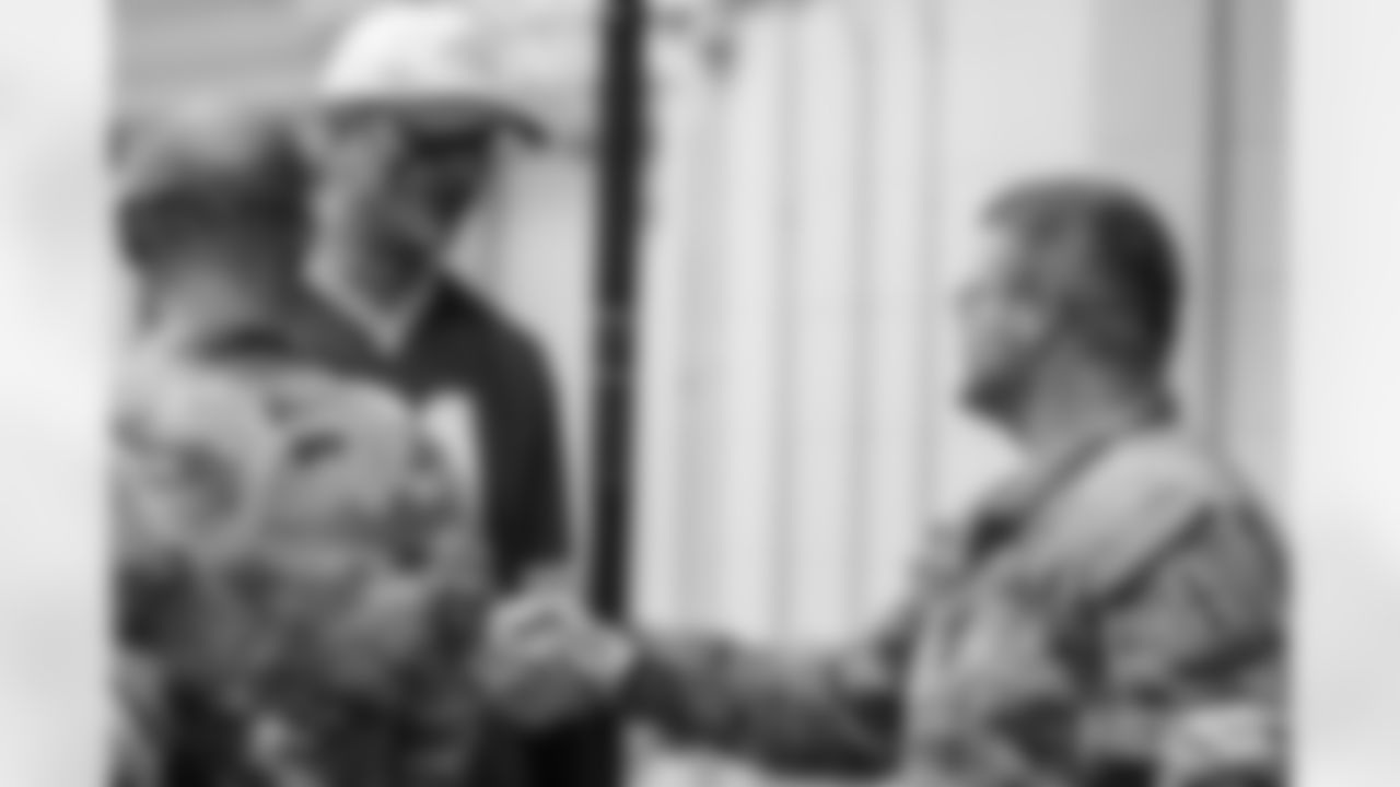 251024_Salute to Service USO Event_MM_3731