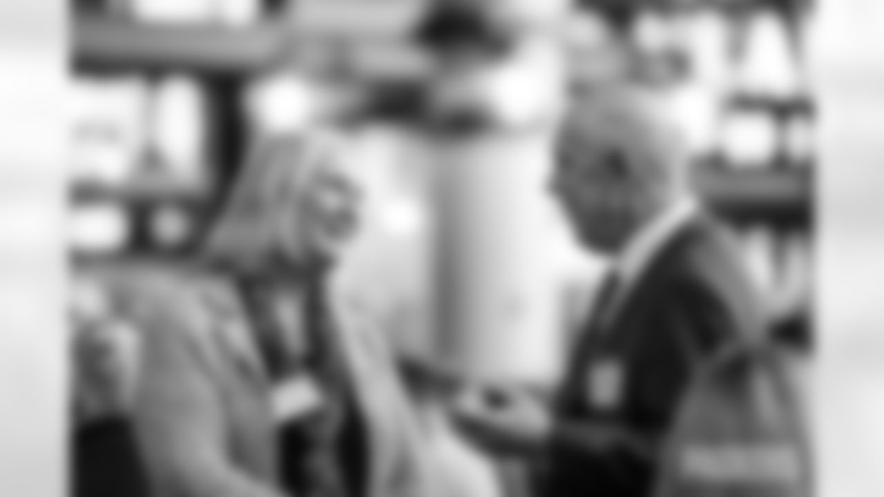 251217_Grant Recipient Luncheon_MM_0420