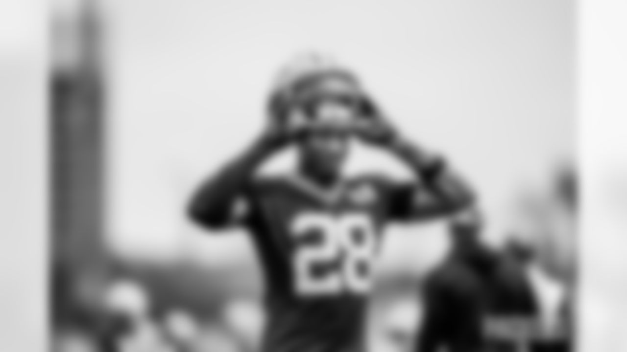 LB Isaiah Simmons