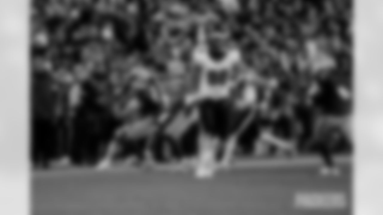 Q3_251110_WK10_Packers vs. Eagles_MM_0361