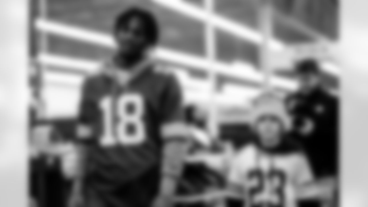 241210-Meijer-Shopping-A-EP-014