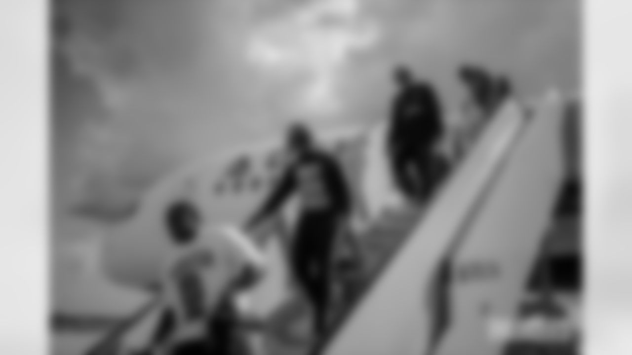 250813-arrive-in-indy-2560-26