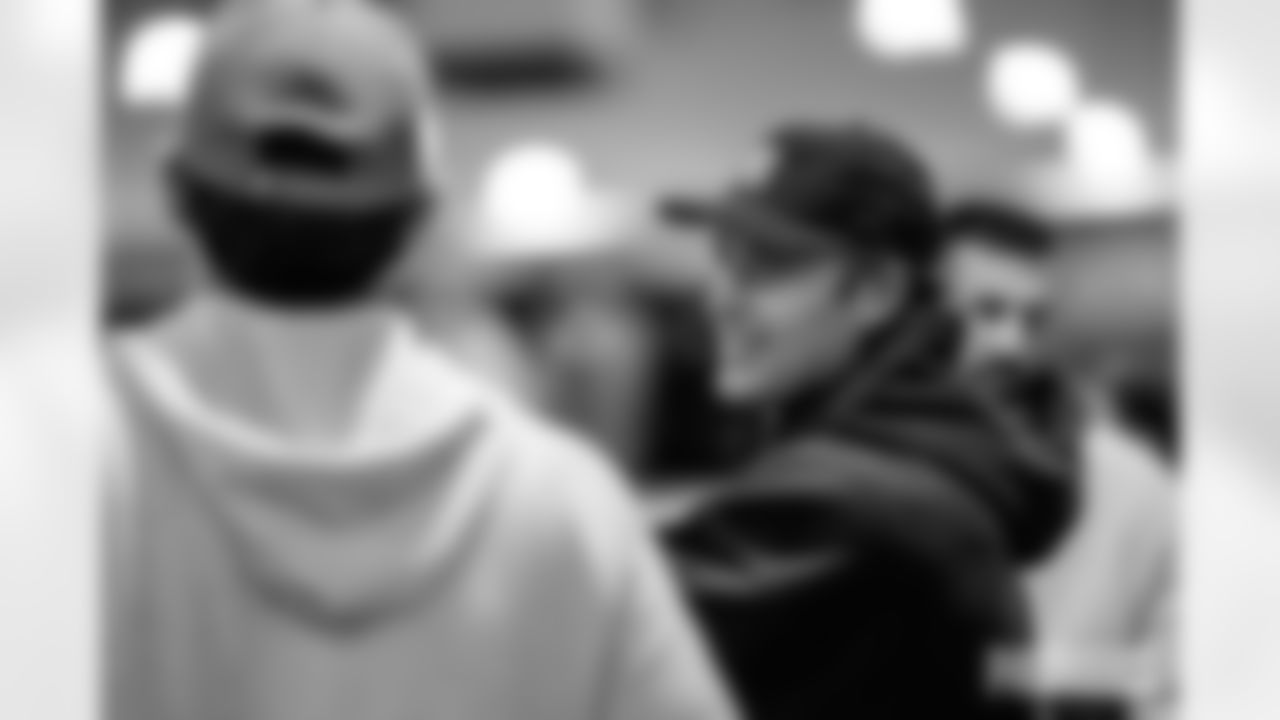 251202_Shop with a Pro_ES_01237