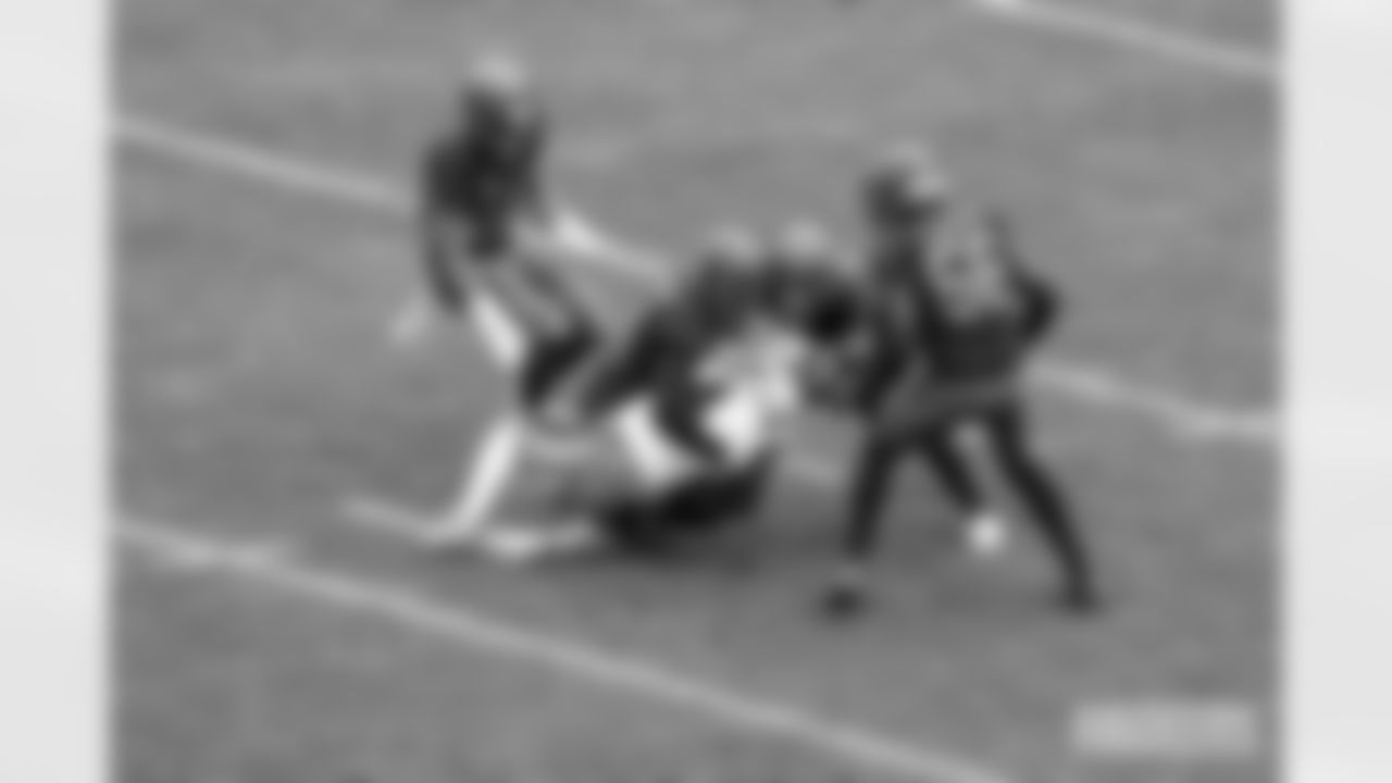 251102_WK9_Packers vs. Panthers_MM_15187