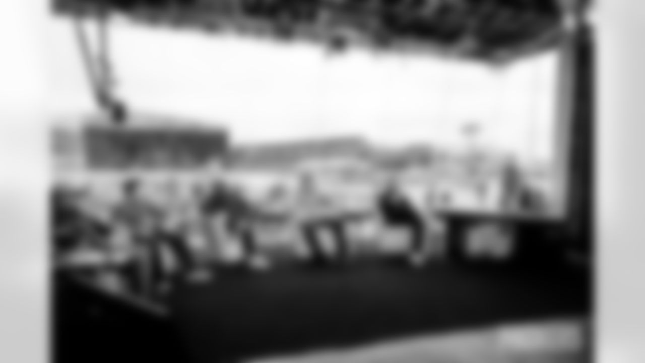 250425-McAfee-Show-A-ES-012